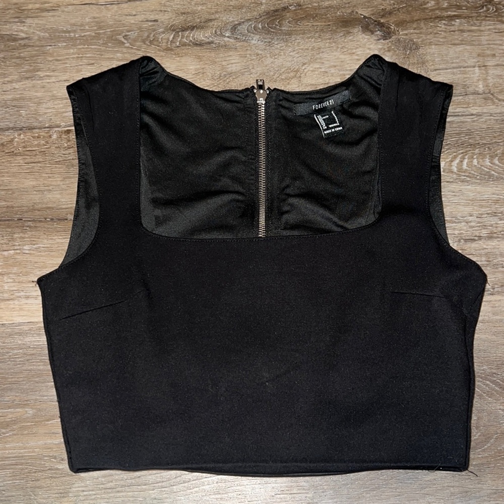 Forever 21 Crop top